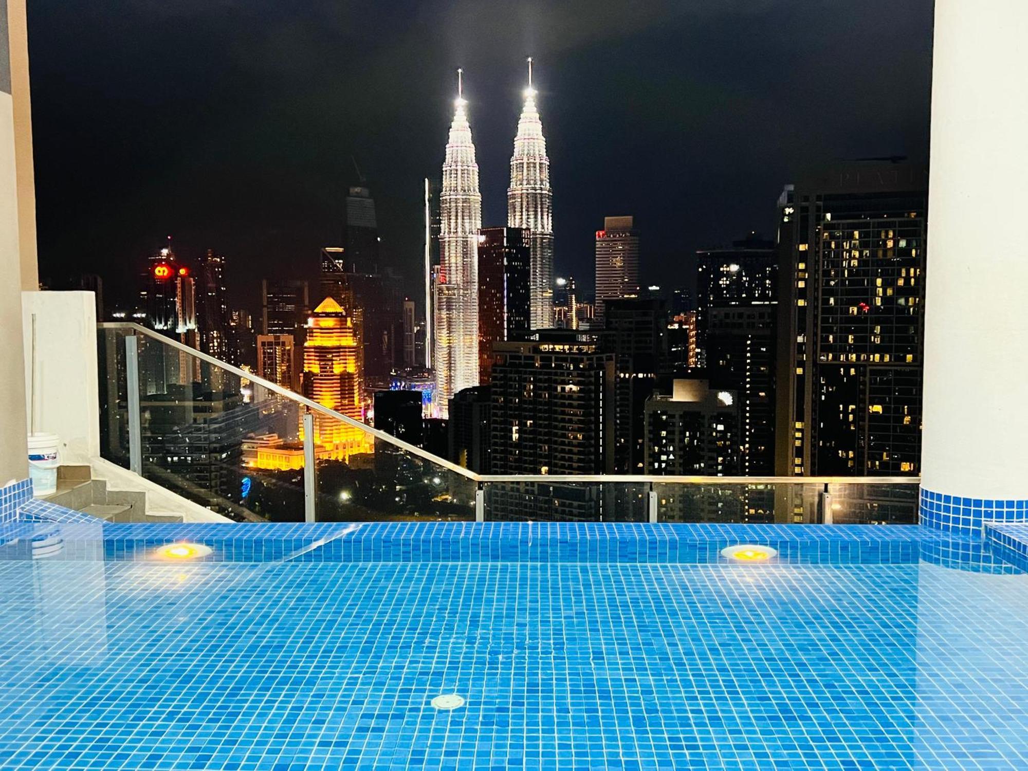 The Infinitum Kualalumpur Skypool Hotel กัวลาลัมเปอร์ ภายนอก รูปภาพ